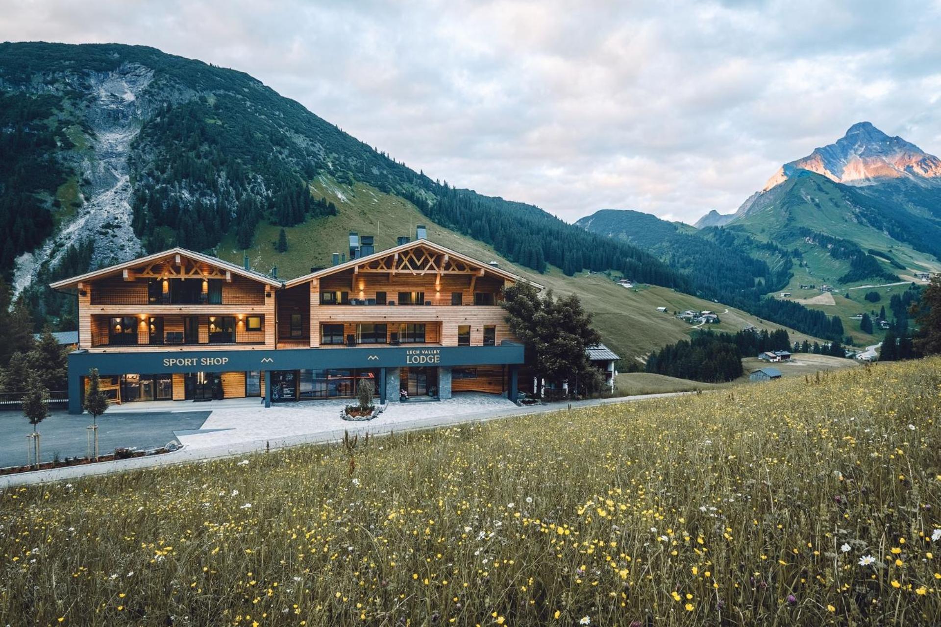 Lech Valley Lodge Warth  Exterior photo